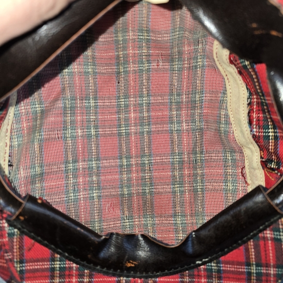 Red Plaid Flat Cap This Vintage cabby Hat Size S/M Stand out from the rest. - Picture 9 of 9